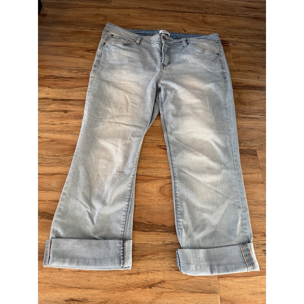 Kensie Jeans Womens 14/32 High Rise Slim Straight Light Wash Stretch Cuffed
